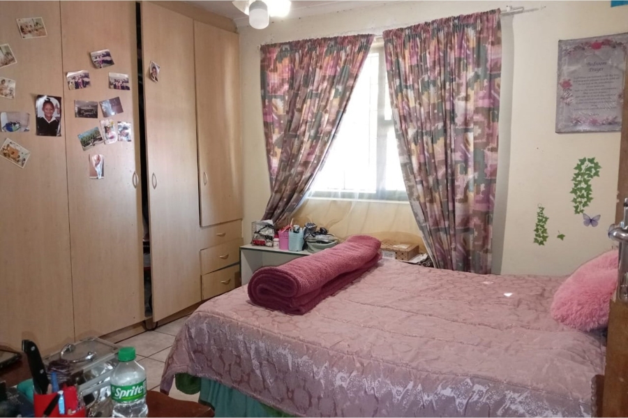 3 Bedroom Property for Sale in Gaylee Western Cape
